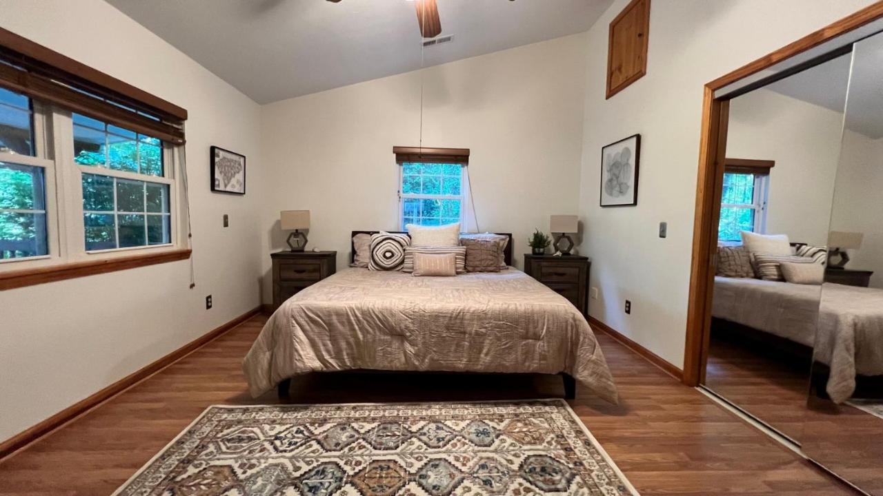 Misty Mountain Cottage Waynesville Εξωτερικό φωτογραφία